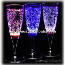 Romantic Liquid active LED Champagne Glass